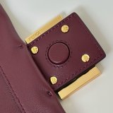 Fendi Mamma Baguette Medium leather Bag